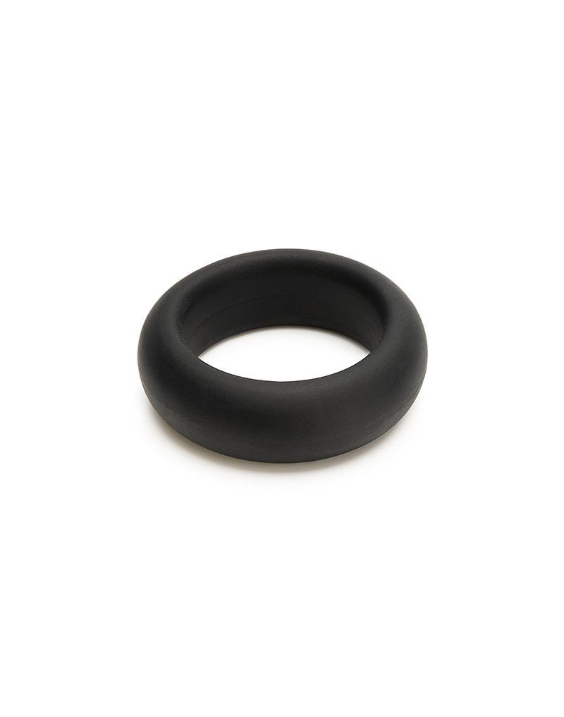 Je Joue - Black Silicone C-Ring - Maximum Stretch - For Him - The Rabbit Hole Life