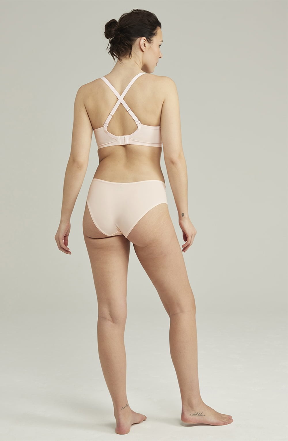 The Stretch Boss Full Cover Bra Blush Pink Up to G Cup - The Rabbit Hole Life