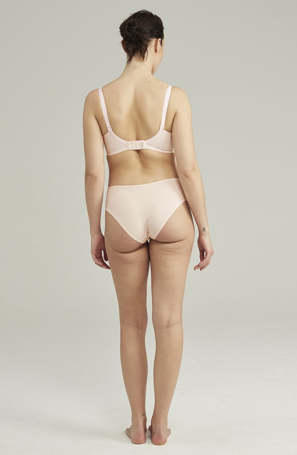 The Stretch Boss Full Cover Bra Blush Pink Up to G Cup - The Rabbit Hole Life