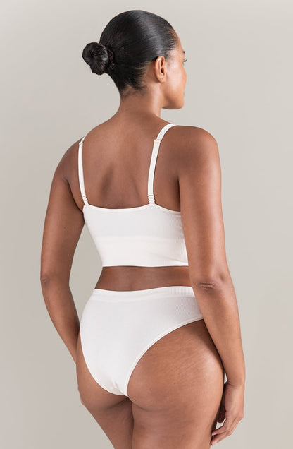 The TENCEL™ Seamless Bralette White Sand - The Rabbit Hole Life